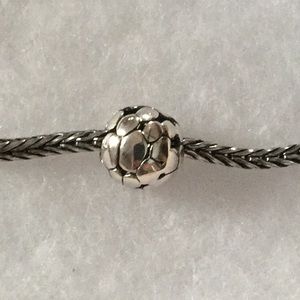 RETIRED Spots Trollbeads, Sterling silver